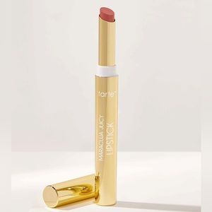 Brand new Tarte Maracuja Juicy lipstick. Shade:Hibiscus